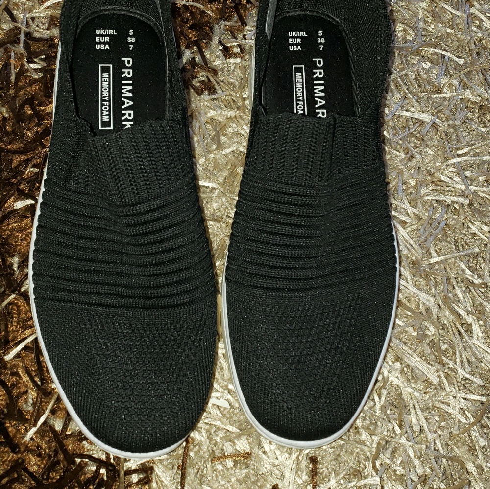 Shoe